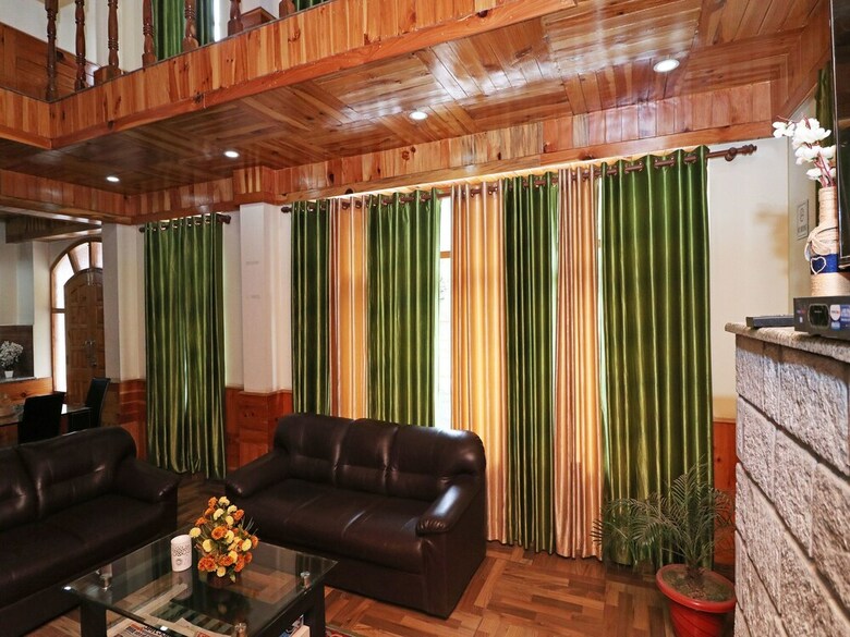 Hotel Oyo 13714 Home Exotic River View Naggar Road
