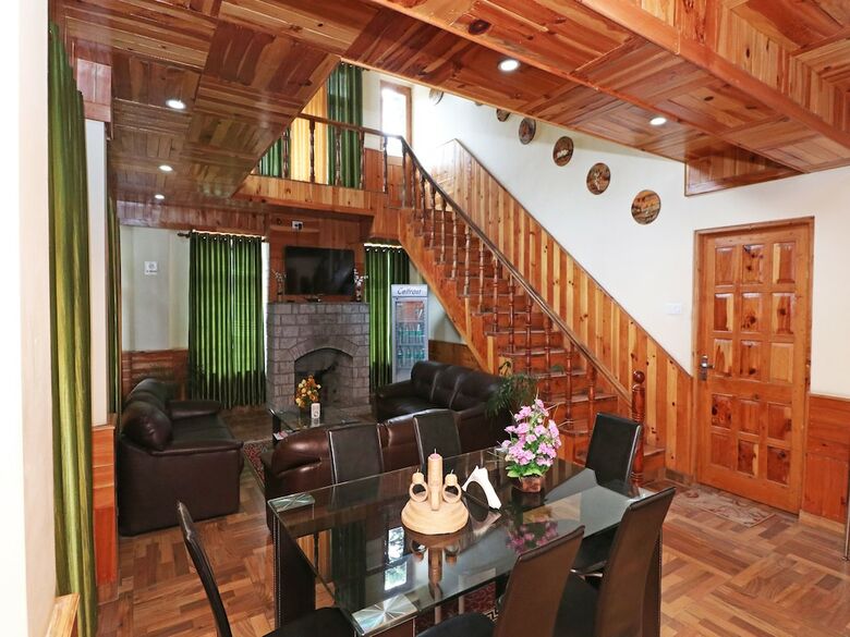 Hotel Oyo 13714 Home Exotic River View Naggar Road