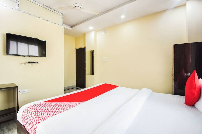 Hotel Oyo 12819 The Olive