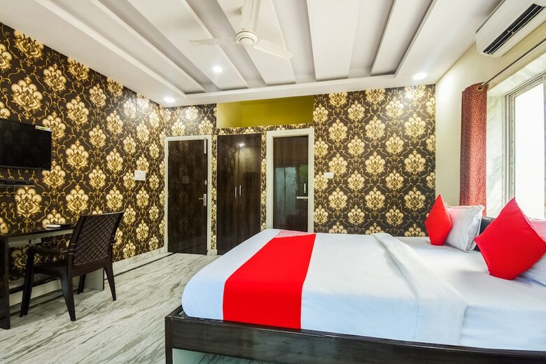Hotel Oyo 12819 The Olive