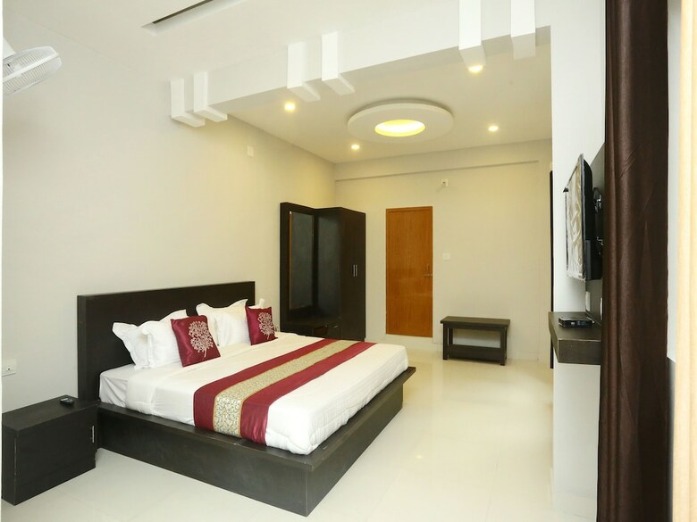 Hotel Oyo 12978 Igloo Residency
