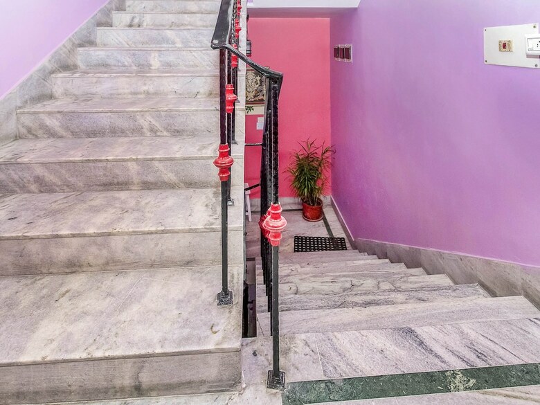 Oyo 12960 Hotel Adrija