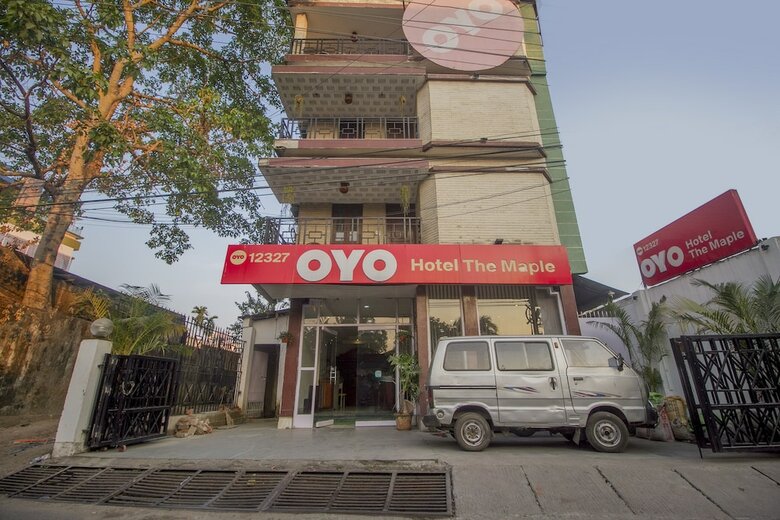 Hotel Oyo 12327 The Mapple