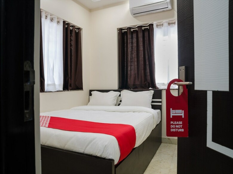 Hotel Oyo 11684 Sima Hospitality