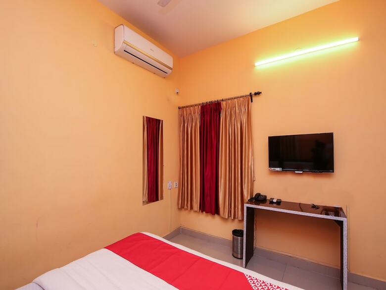 Hotel Oyo 13524 Swapan Guest House
