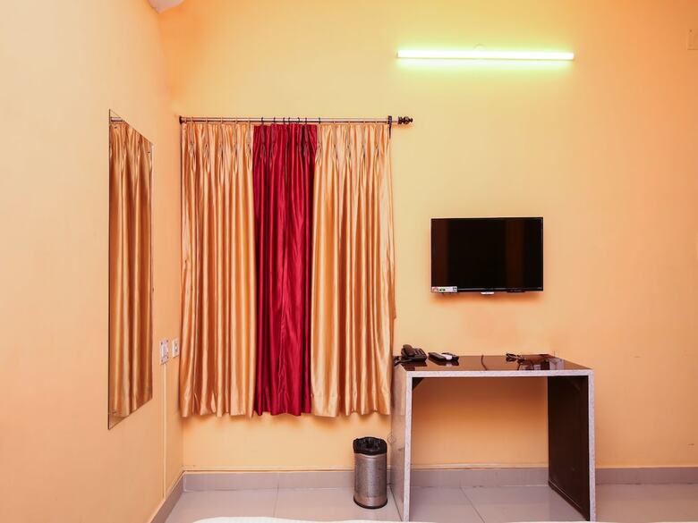 Hotel Oyo 13524 Swapan Guest House