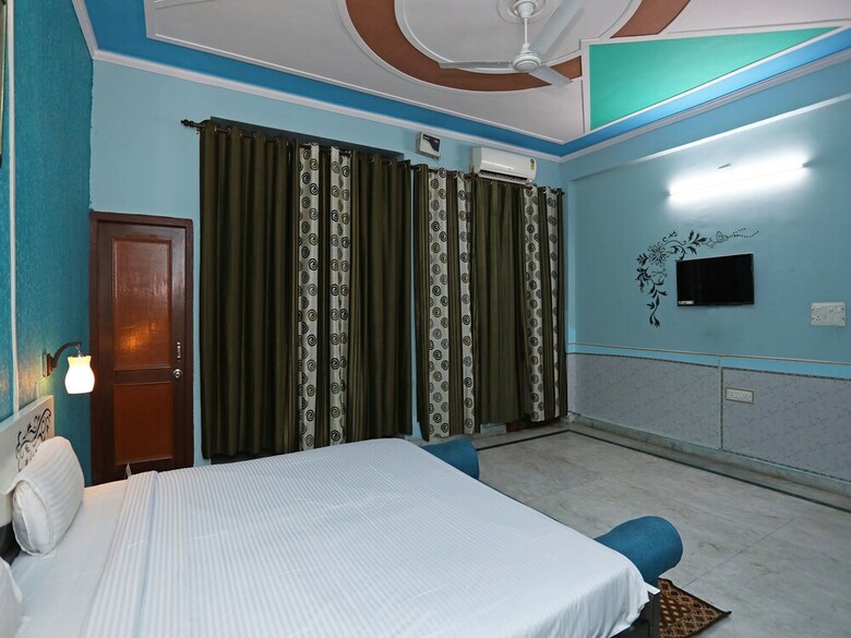 Hotel Oyo 270 Home Stay Inn