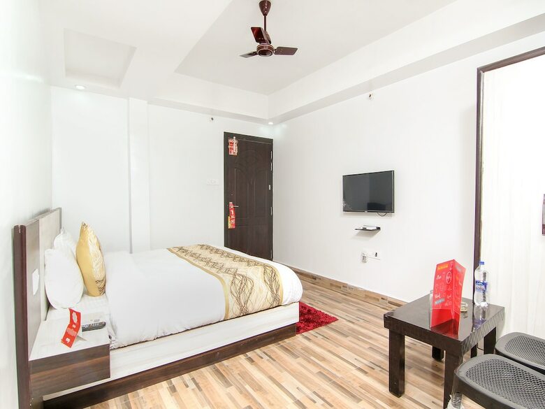 Hotel Oyo 13314 Grand Almada Inn