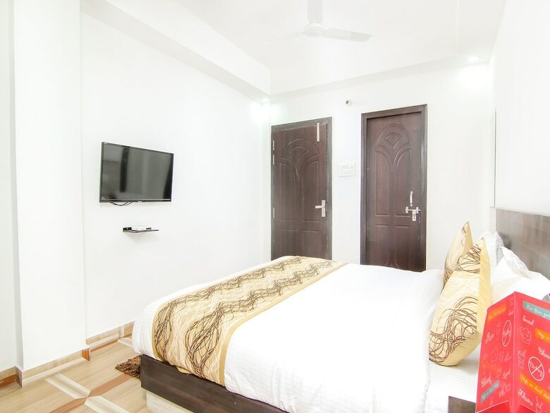Hotel Oyo 13314 Grand Almada Inn