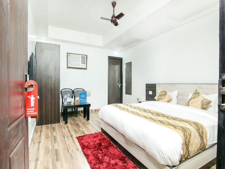 Hotel Oyo 13314 Grand Almada Inn