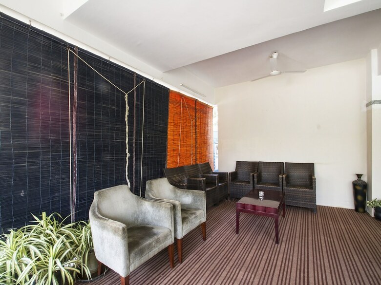 Oyo 2970 Hotel Blue Dawn