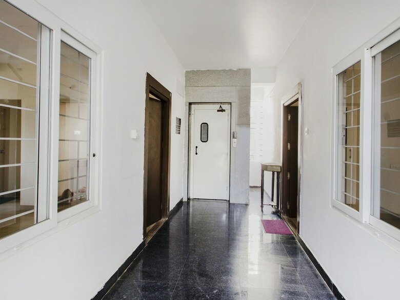 Oyo 2970 Hotel Blue Dawn