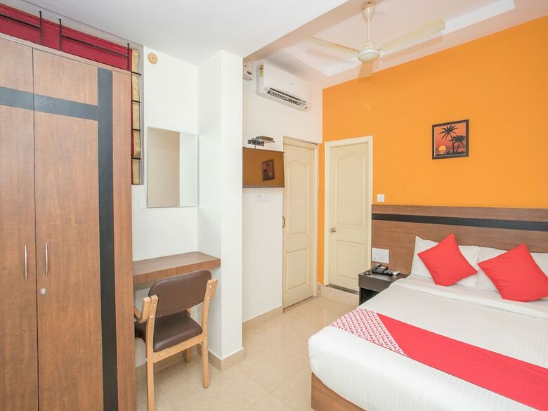 Oyo 7846 Hotel The Prince Gardenia