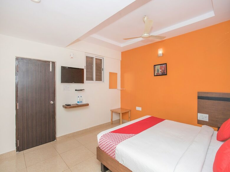 Oyo 7846 Hotel The Prince Gardenia