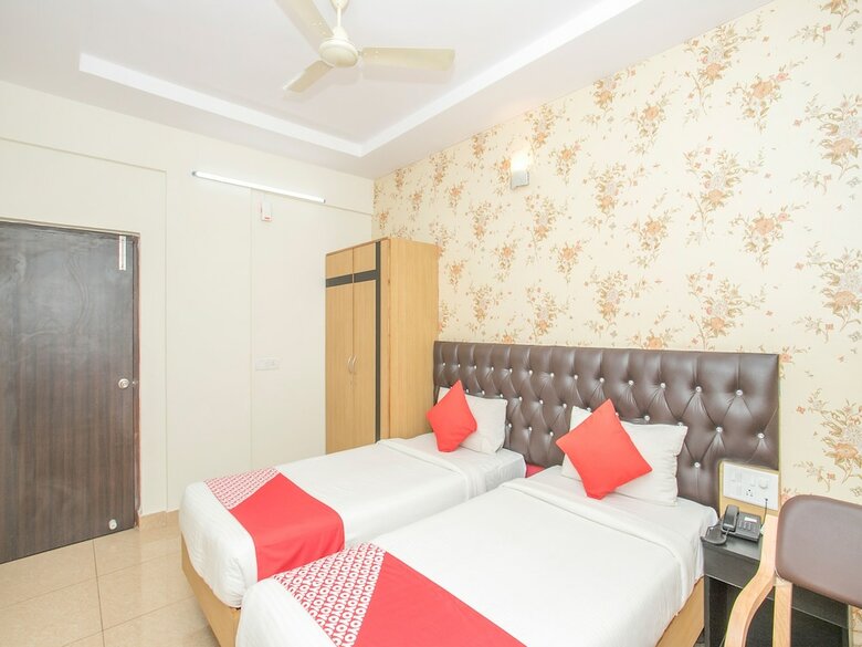 Oyo 7846 Hotel The Prince Gardenia