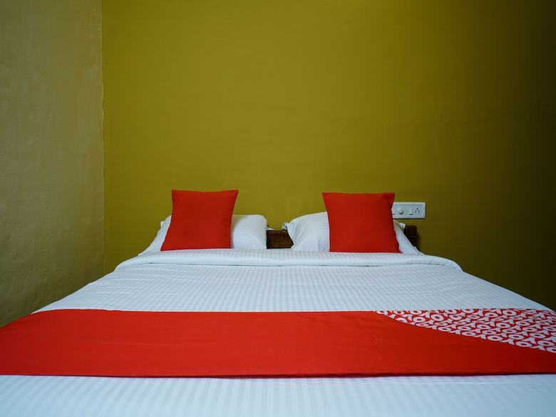 Hotel Oyo 13685 Indeevaram Resort