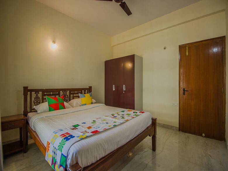 Oyo 11351 Home 4bhk Miramar Beach
