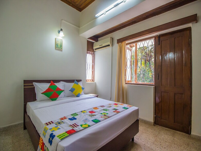 Oyo 12028 Home Elegant 5bhk Villa Majorda