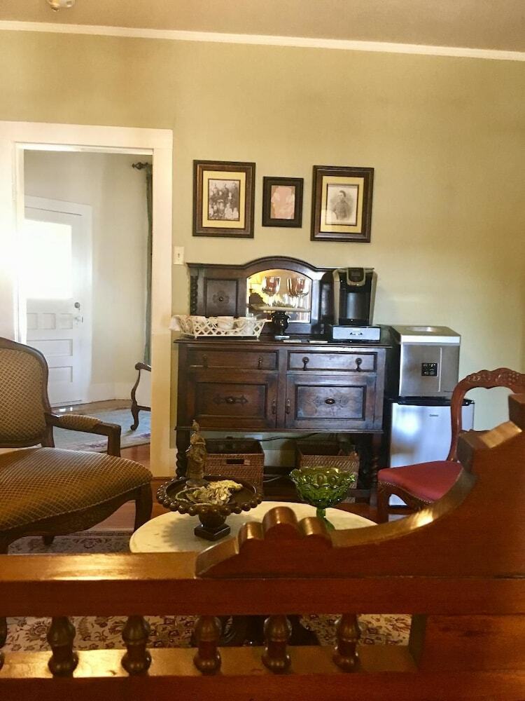 Bed & Breakfast Captain's House On The Lake