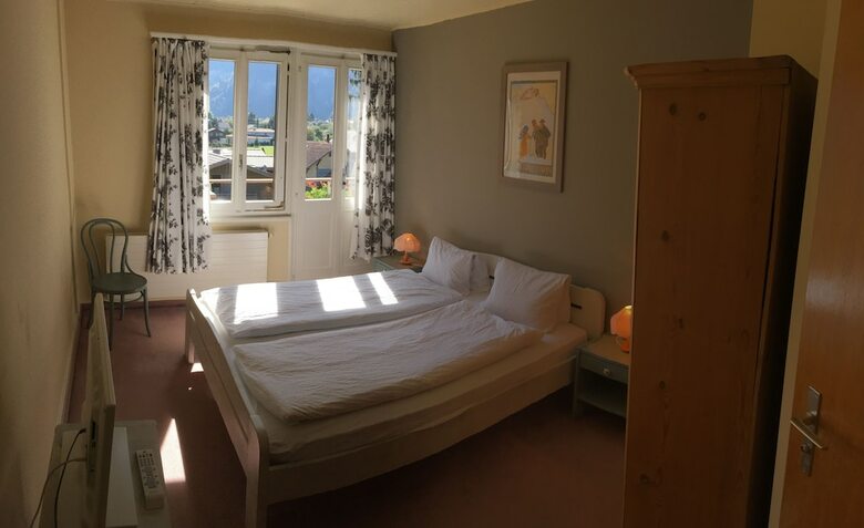 Alpenrose Hotel & Gardens