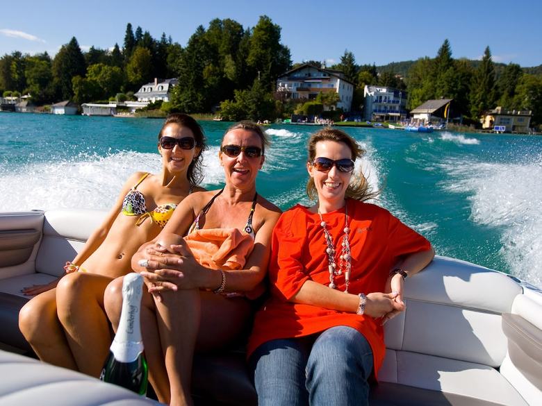 Hotel Barry Memle Lake Side Resort