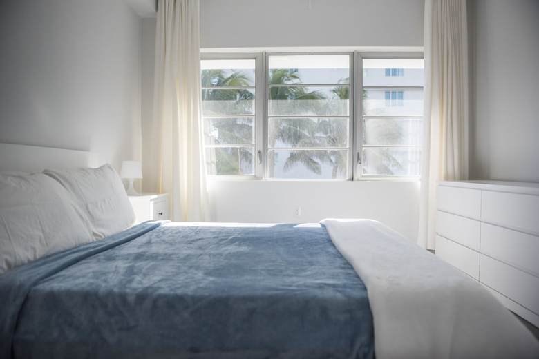 Sobe 12th And Ocean Suites