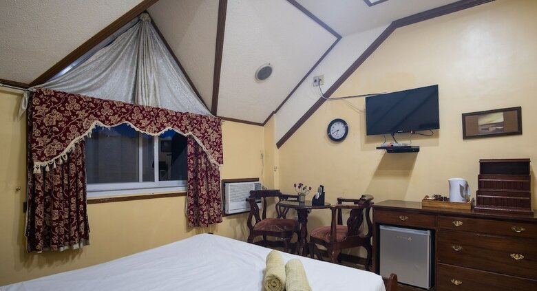 Hotel Zen Rooms Palm Tree Olongapo