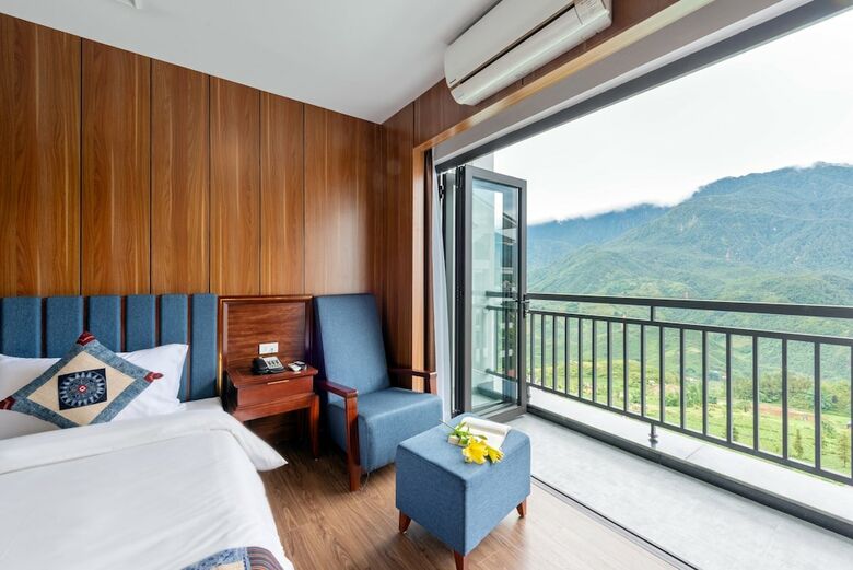 Bamboo Sapa Hotel