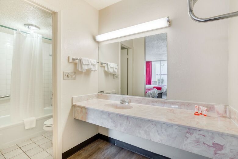 Oyo Hotel Waco Baylor