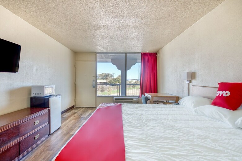 Oyo Hotel Waco Baylor