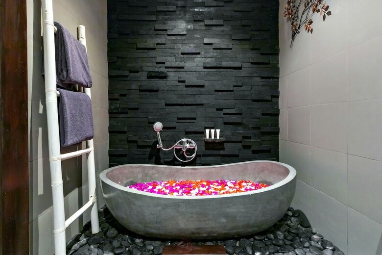 Hotel Canvas Escape Resort