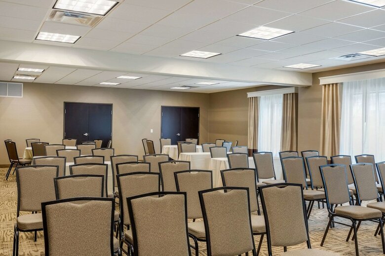 Posada Comfort Inn & Suites Schenectady - Scotia