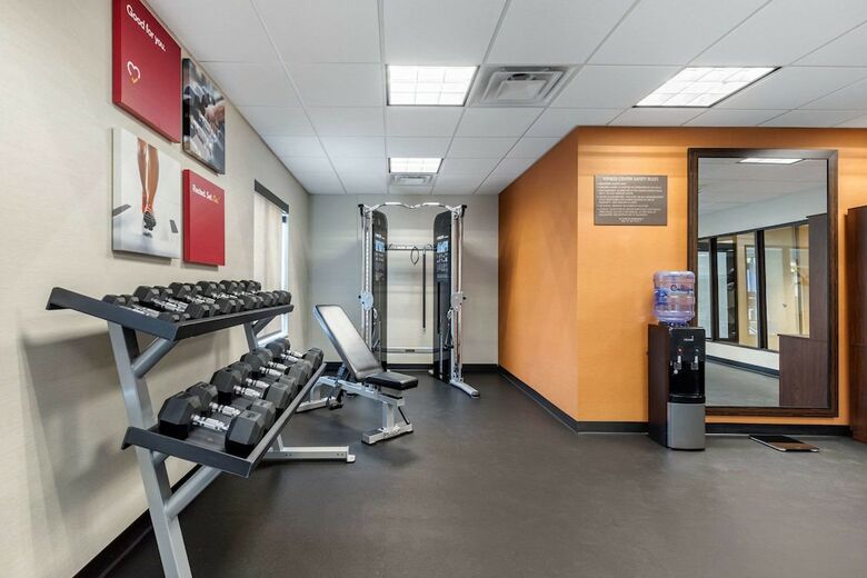 Posada Comfort Inn & Suites Schenectady - Scotia