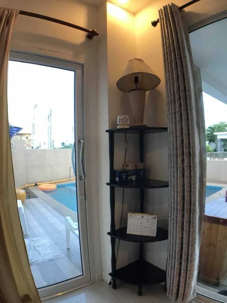 Sukanda Pool Villa Huahin