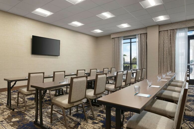Hotel Tru By Hilton Albany Crossgates Mall