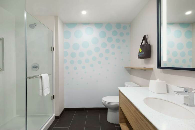 Hotel Tru By Hilton Albany Crossgates Mall