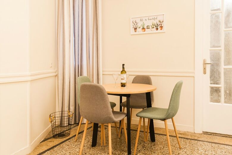 Monastiraki Apartments By Livin Urbban