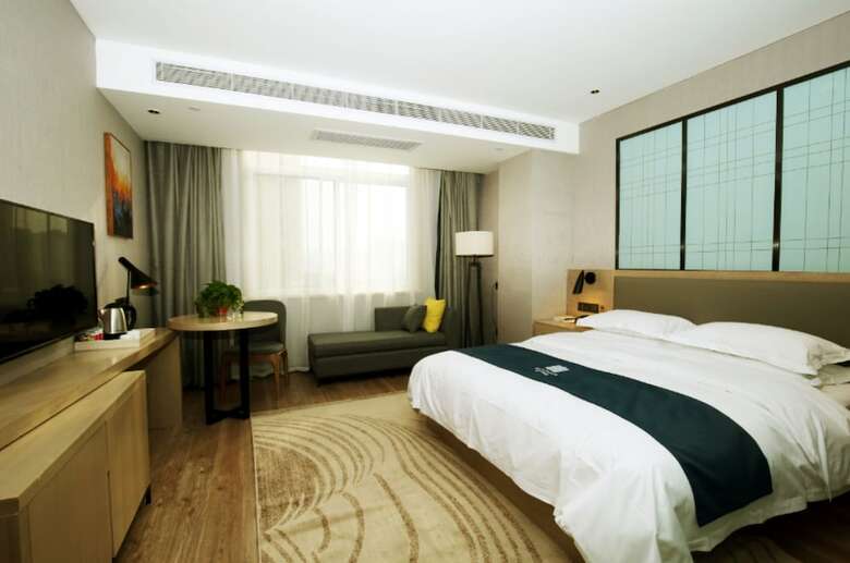 Echarm Hotel Qingyuan Stadium Branch