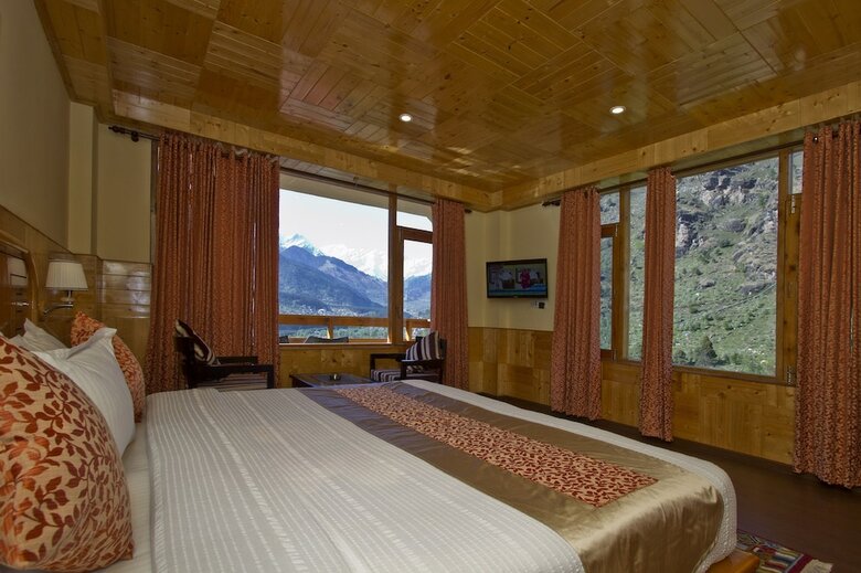 Hotel Foghills Cottages Manali