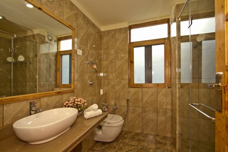 Hotel Foghills Cottages Manali