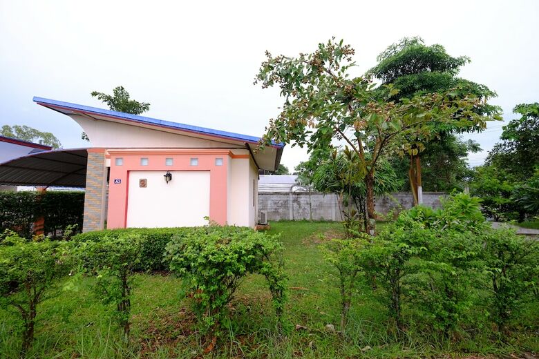 Hotel Koko Resort Sakon Nkhon