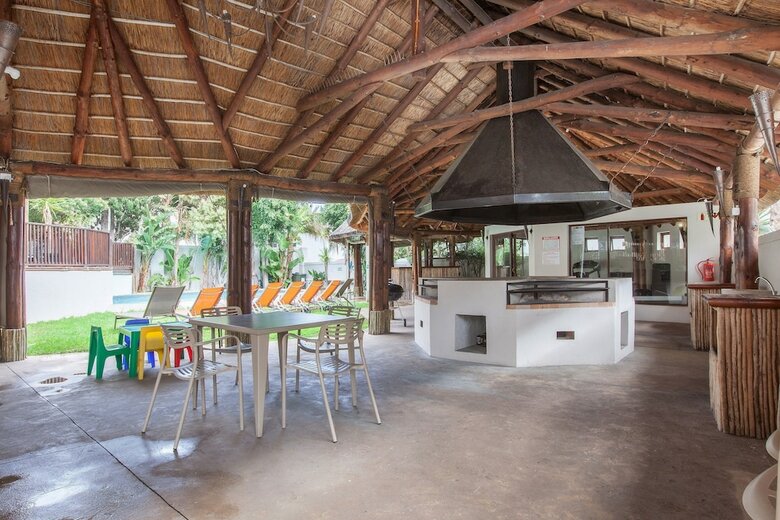 Apartamentos Planet Africa 1 By Ctha
