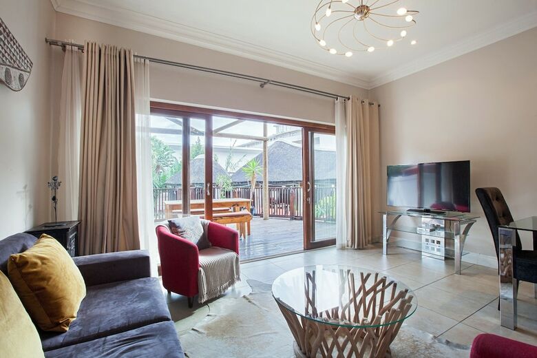 Apartamentos Planet Africa 1 By Ctha