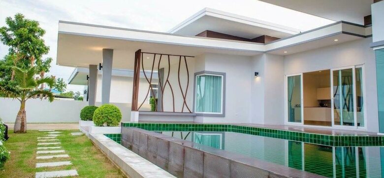 L.a. Pool Villa Huahin