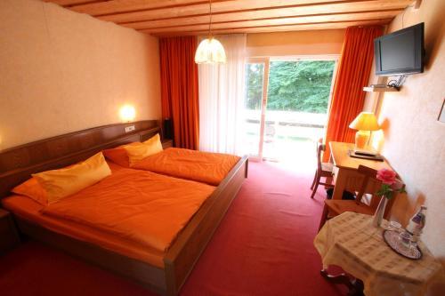 Hostal Hotel La Provence Garni
