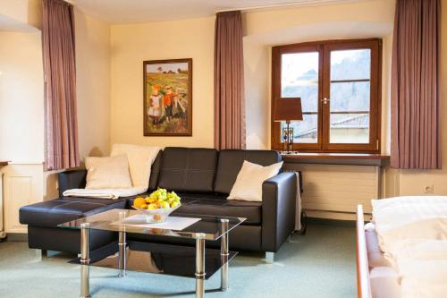 Hostal Bed & Breakfast Alte Klosterm�hle M�nstertal