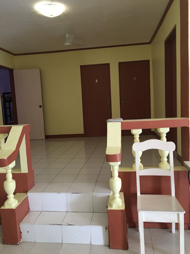 Hostal La Fusion Garden Resort - Hostel