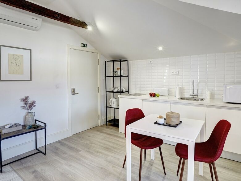 Apartamentos Porto Downtown Lovers Suites Bombarda 451