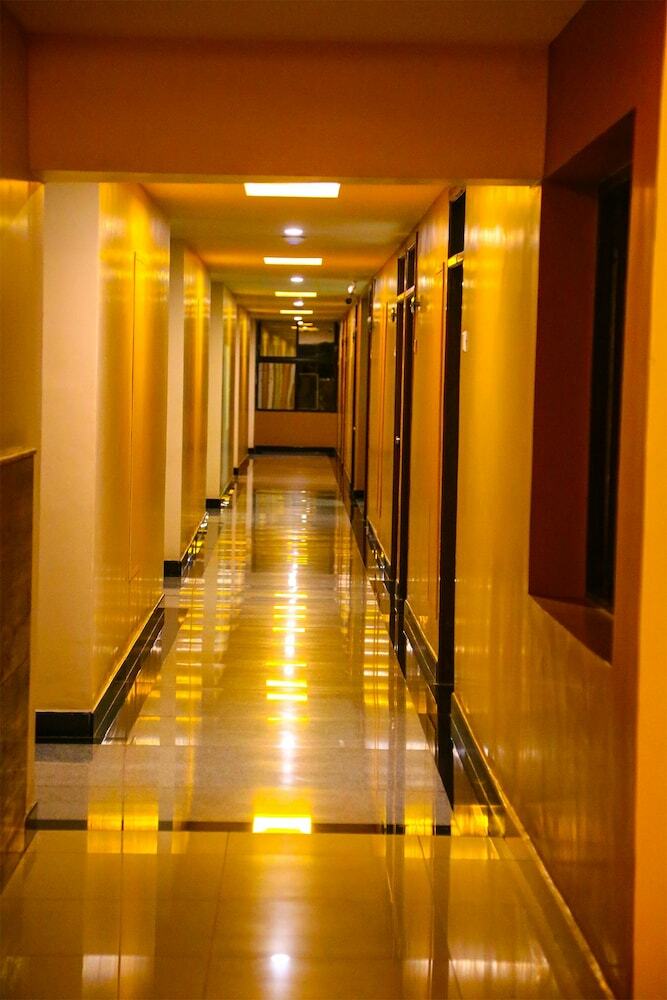 Iroomz Hotel Pawan