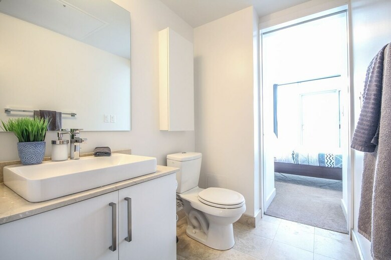 Sarkar Suites - Entertainment District